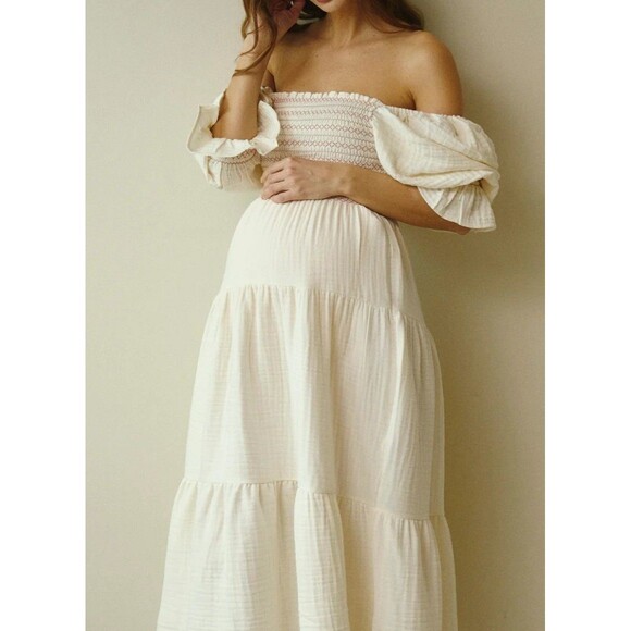 Nothing Fits But Dresses & Skirts - Nothing Fits But Yumi Dress Womens Size Medium Cream Puff Sleeve Mommy & Me